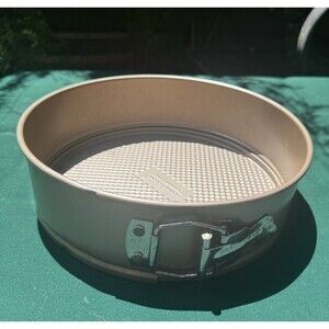 David Burke Gourmet Pro Nonstick Springform Pan Champagne Gold 9.5" Baking Pan